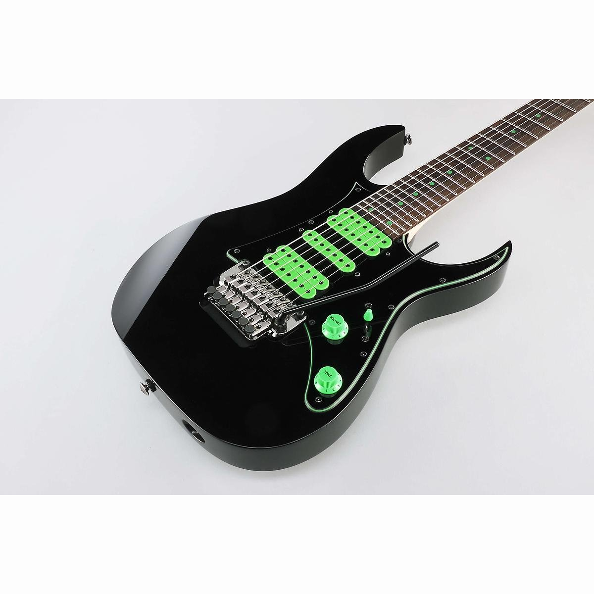 UV70P-BK Steve Vai Signature