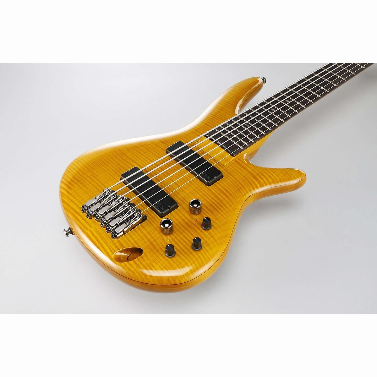 GVB36-AM Gerald Veasley Signature
