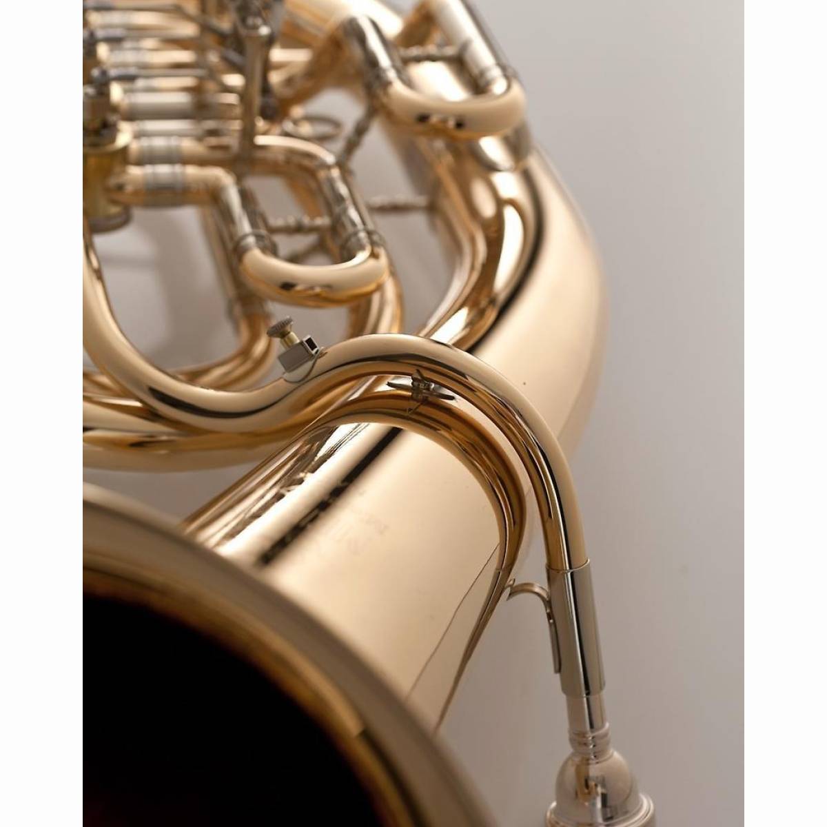 MAT24G-L Tenorhorn Lack mit Etui