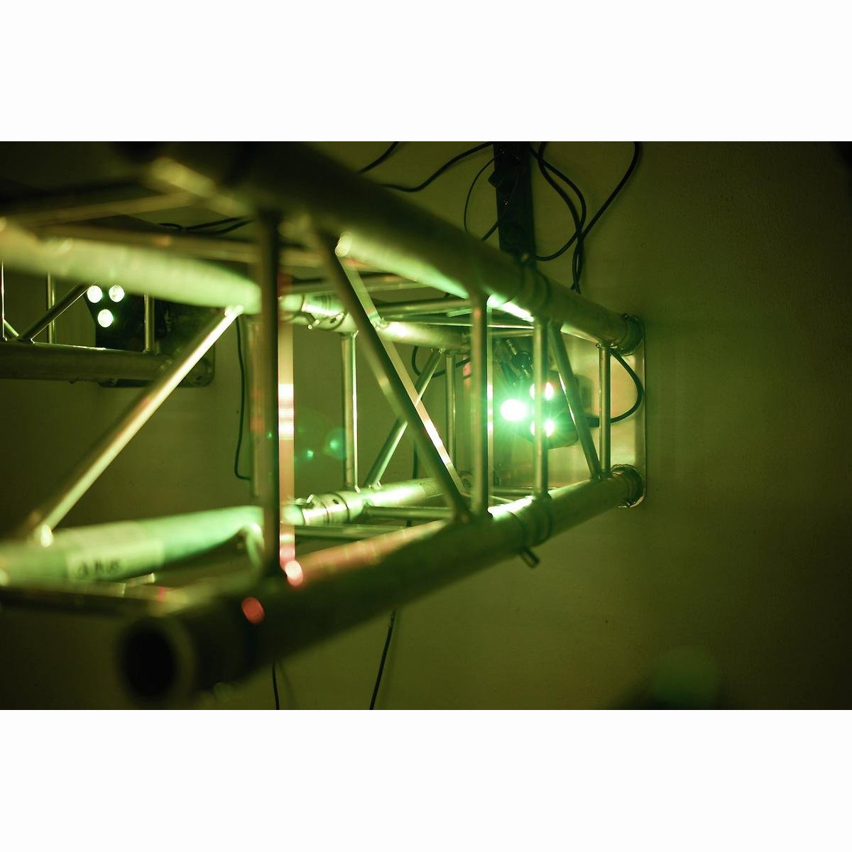 LED TL-3 RGB+UV Trusslight