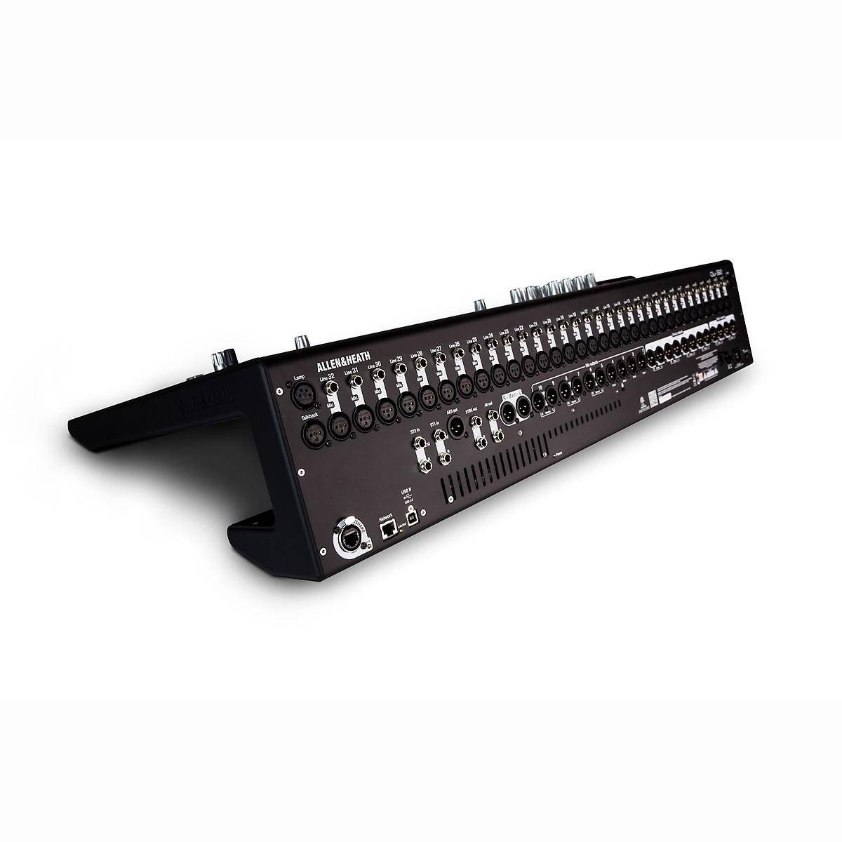 QU-32 Chrome Digitalmischpult