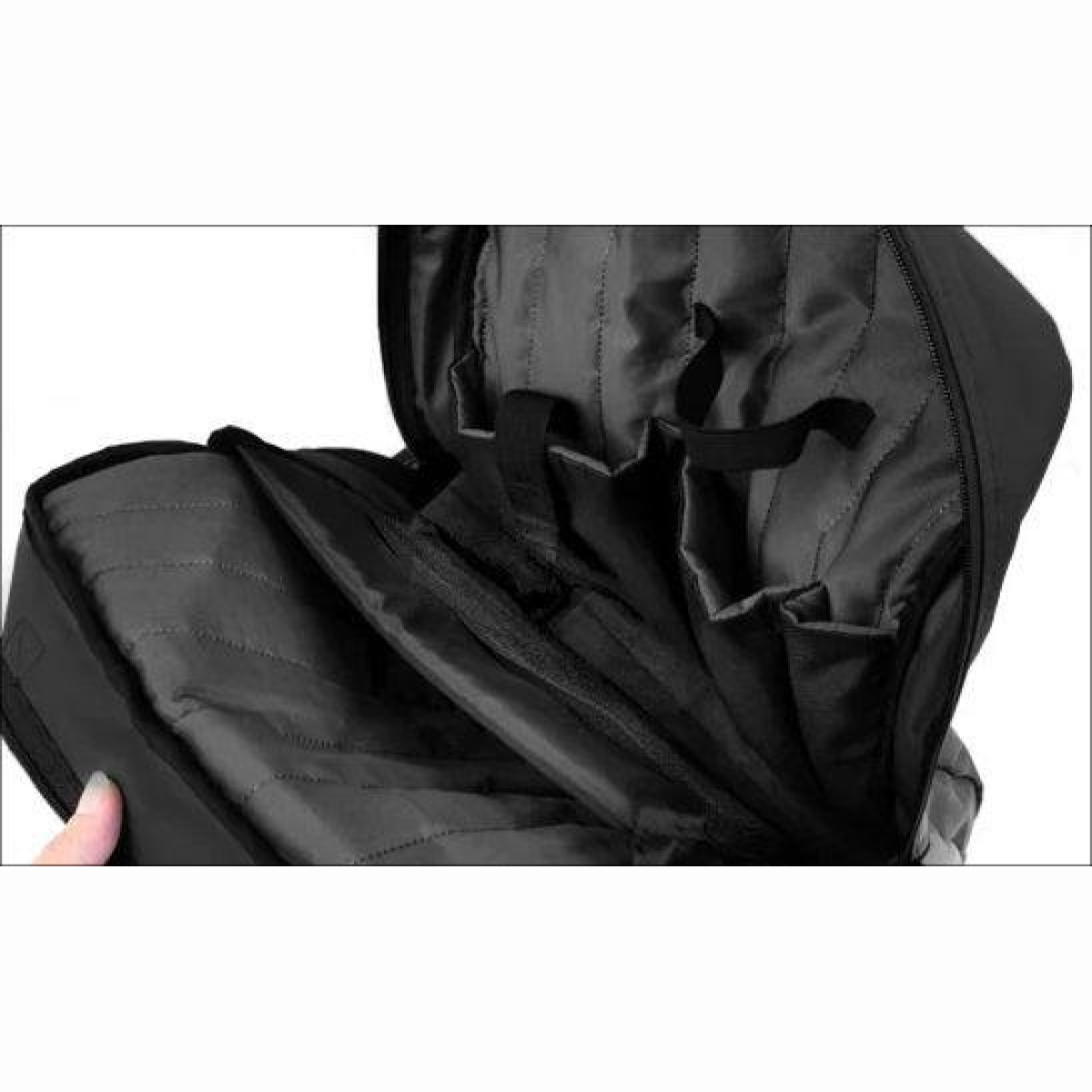 Flötenrucksack schwarz