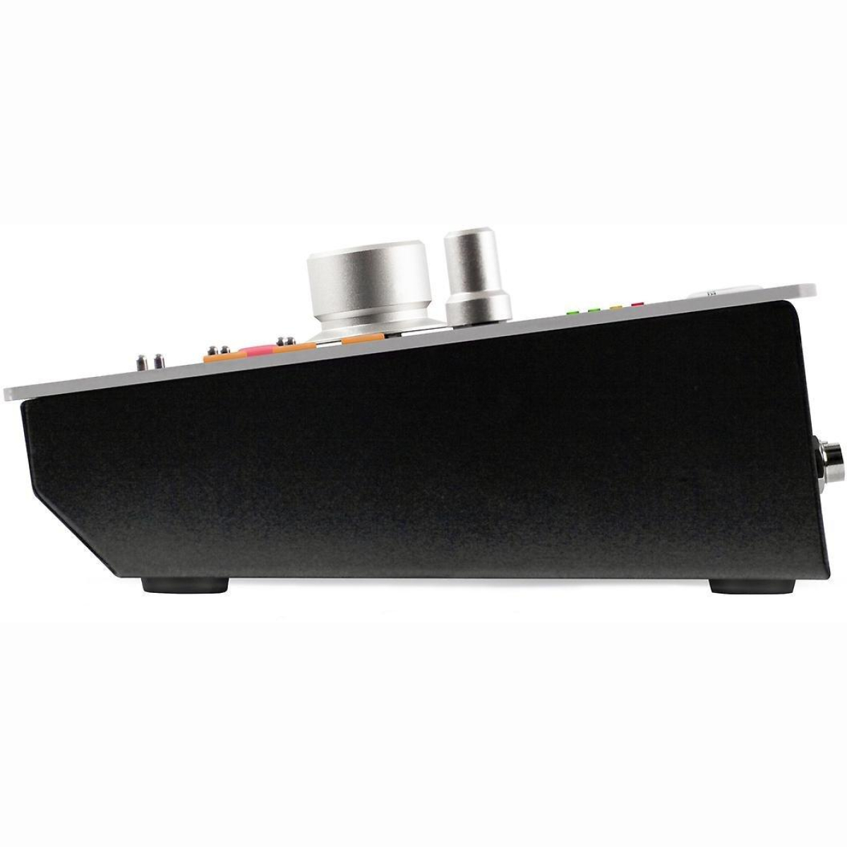 ID 22 10/14 Kanal USB-Audiointerface