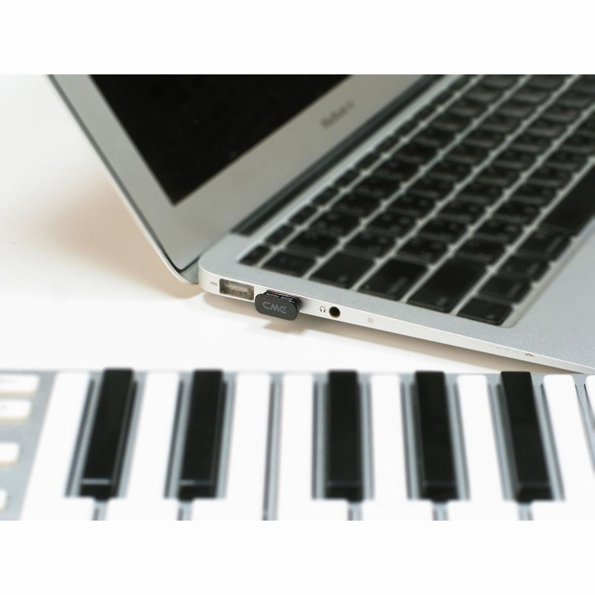 Widi Bud Bluetooth USB Stick