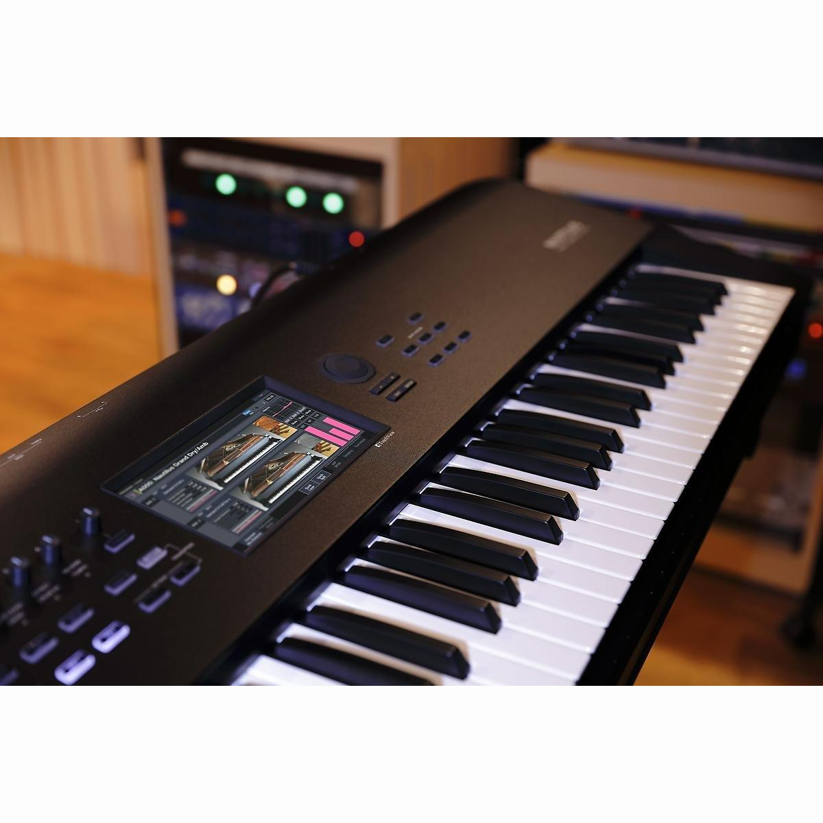 Nautilus Workstation 73 Tasten