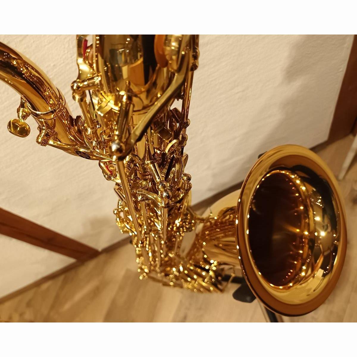 YBS-480 Bariton-Sax. W/Case