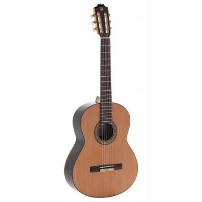 A4-H ADM 04H Konzertgitarre