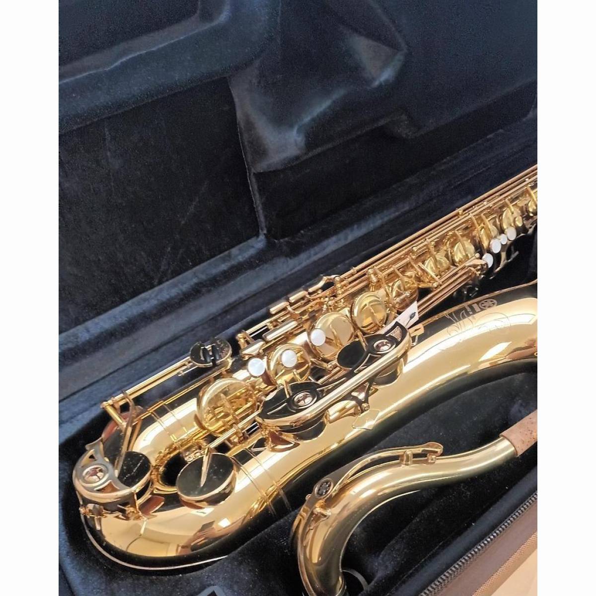 462.385 Etui Tenor Sax Retro Design