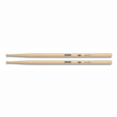 618115 Sticks Felix Lehrmann