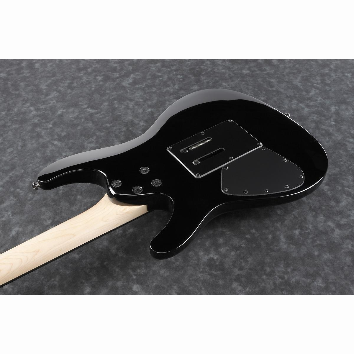 JIVAJR-DSE Nita Strauss Signature