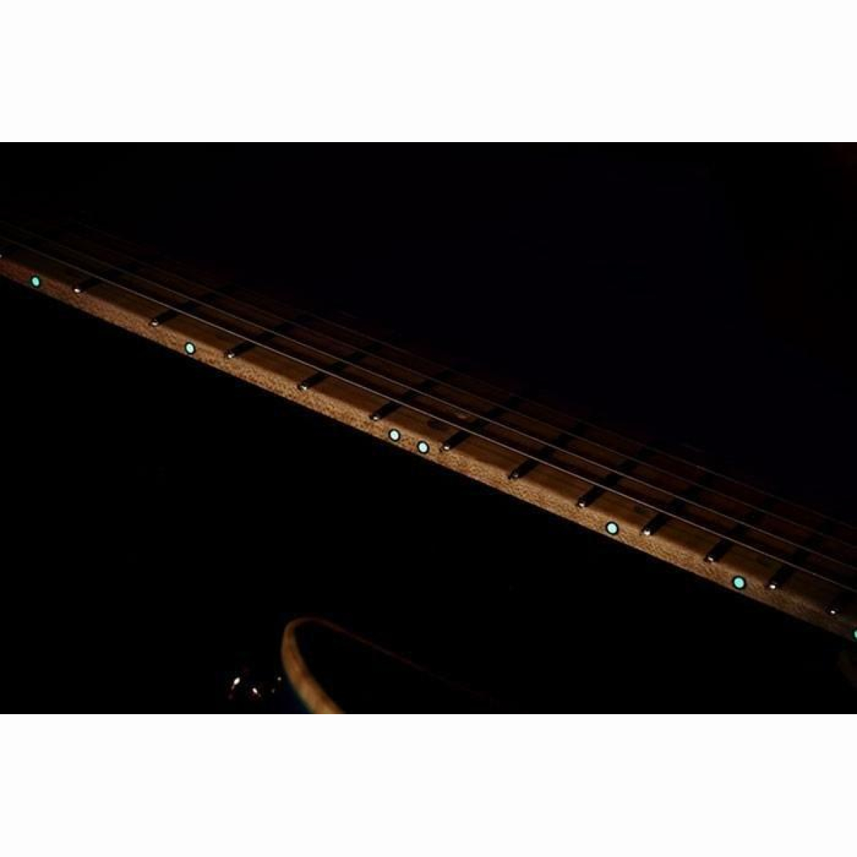 JIVAJR-DSE Nita Strauss Signature