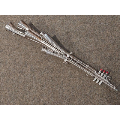 Schalmei Bariton B&S aufrecht