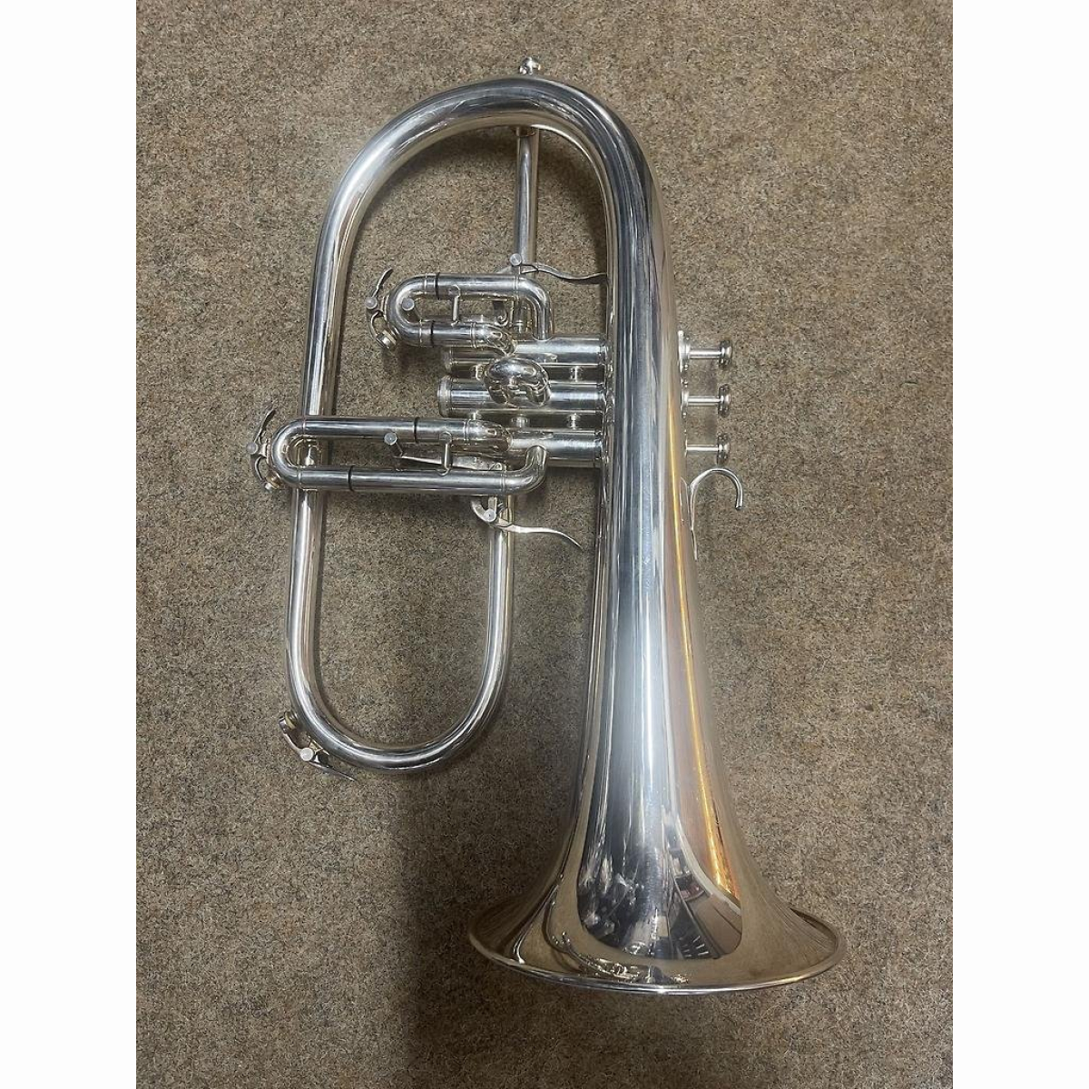 Flügelhorn King 2020 Silber mit Etui Flügelhorn King 2020 Silber mit Etui